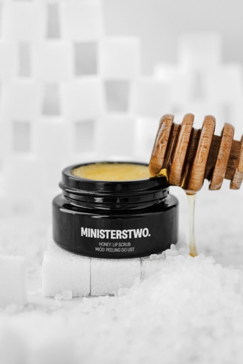 Miód - peeling do ust