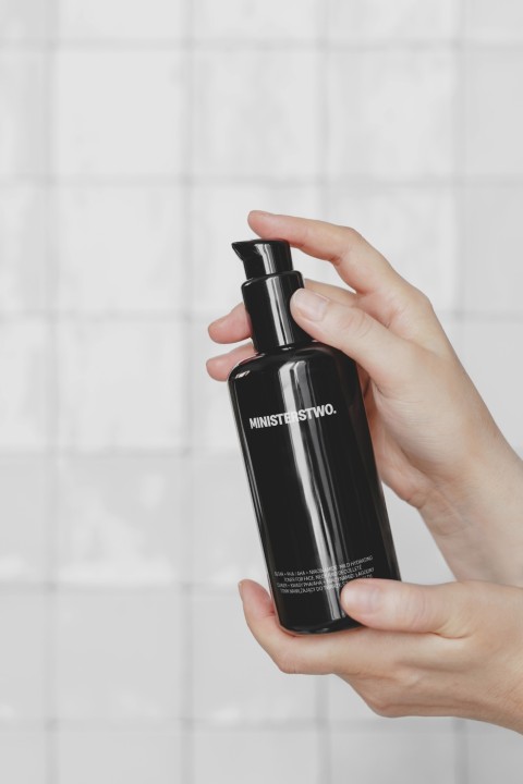 Sugar - hydrating toner for face, neck and décolleté