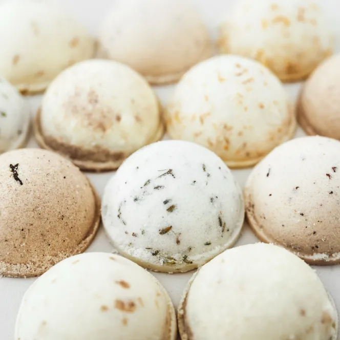 Rezept für ein SPA zu Hause - entdecken Sie die Vorzüge der Badehalbkugeln des Ministerstwo!